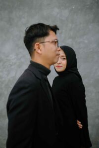 Mass Image Compressor Compressed this image. https://sourceforge.net/projects/icompress/ with Quality:40