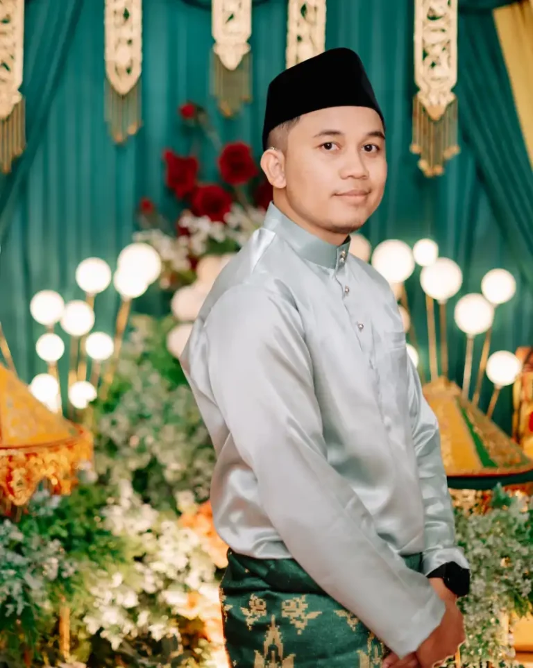 nidya akbar 2a
