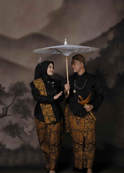 Mass Image Compressor Compressed this image. https://sourceforge.net/projects/icompress/ with Quality:40