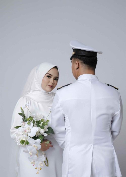 Mass Image Compressor Compressed this image. https://sourceforge.net/projects/icompress/ with Quality:40