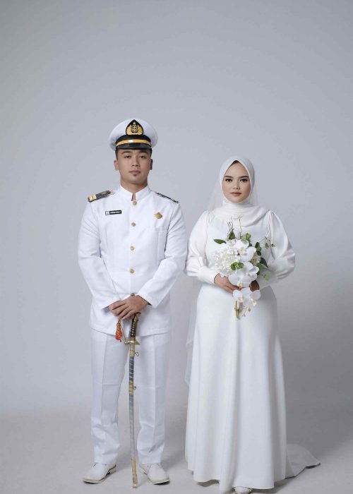 Mass Image Compressor Compressed this image. https://sourceforge.net/projects/icompress/ with Quality:40