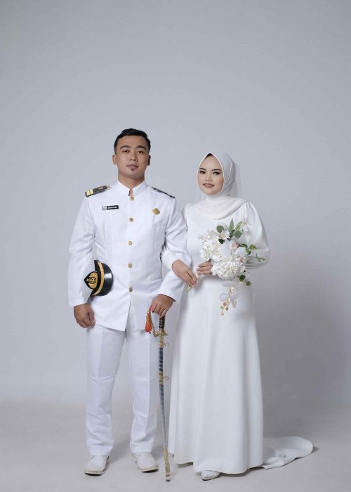 Mass Image Compressor Compressed this image. https://sourceforge.net/projects/icompress/ with Quality:40