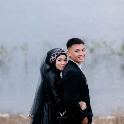 Mass Image Compressor Compressed this image. https://sourceforge.net/projects/icompress/ with Quality:40