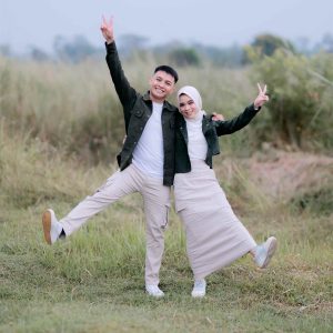 Mass Image Compressor Compressed this image. https://sourceforge.net/projects/icompress/ with Quality:40