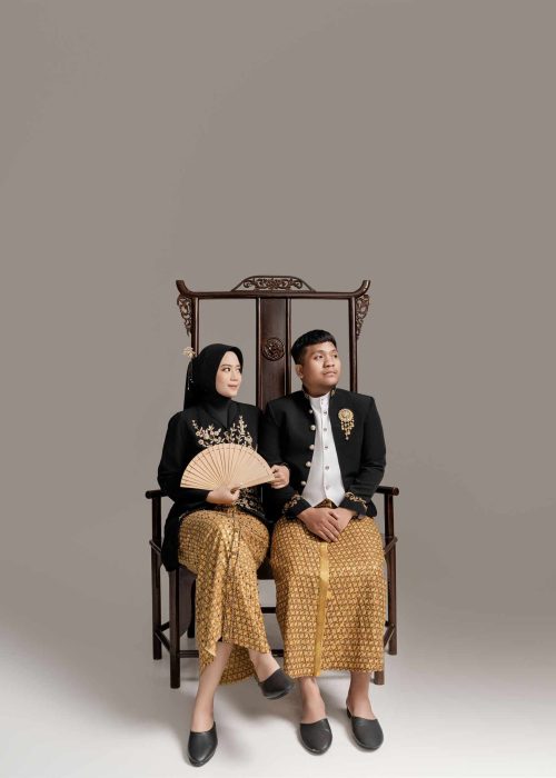 Mass Image Compressor Compressed this image. https://sourceforge.net/projects/icompress/ with Quality:45