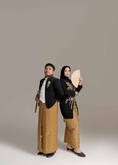 Mass Image Compressor Compressed this image. https://sourceforge.net/projects/icompress/ with Quality:45