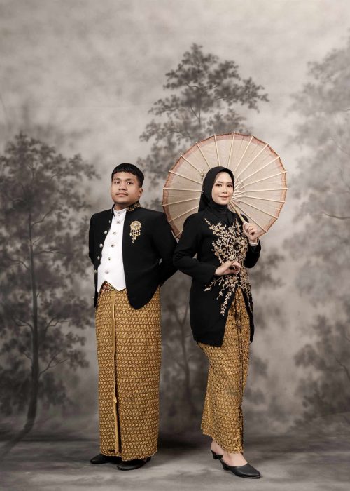 Mass Image Compressor Compressed this image. https://sourceforge.net/projects/icompress/ with Quality:45