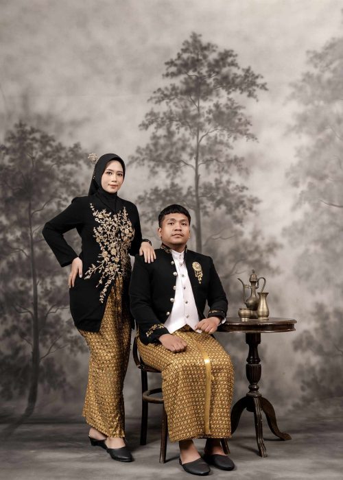 Mass Image Compressor Compressed this image. https://sourceforge.net/projects/icompress/ with Quality:45