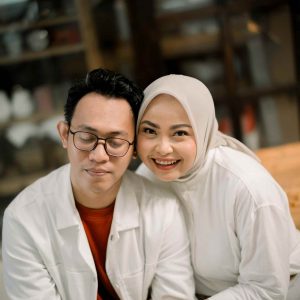 Mass Image Compressor Compressed this image. https://sourceforge.net/projects/icompress/ with Quality:40