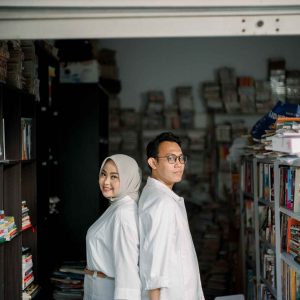 Mass Image Compressor Compressed this image. https://sourceforge.net/projects/icompress/ with Quality:40