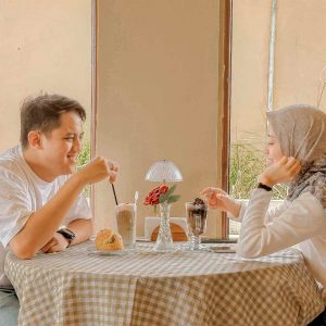 Mass Image Compressor Compressed this image. https://sourceforge.net/projects/icompress/ with Quality:40