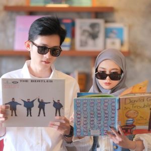 Mass Image Compressor Compressed this image. https://sourceforge.net/projects/icompress/ with Quality:70